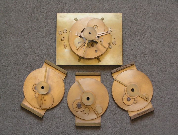 Epicyclic gearing from Michael Wright's reconstruction of the Antikythera mechanism. c. M. Wright